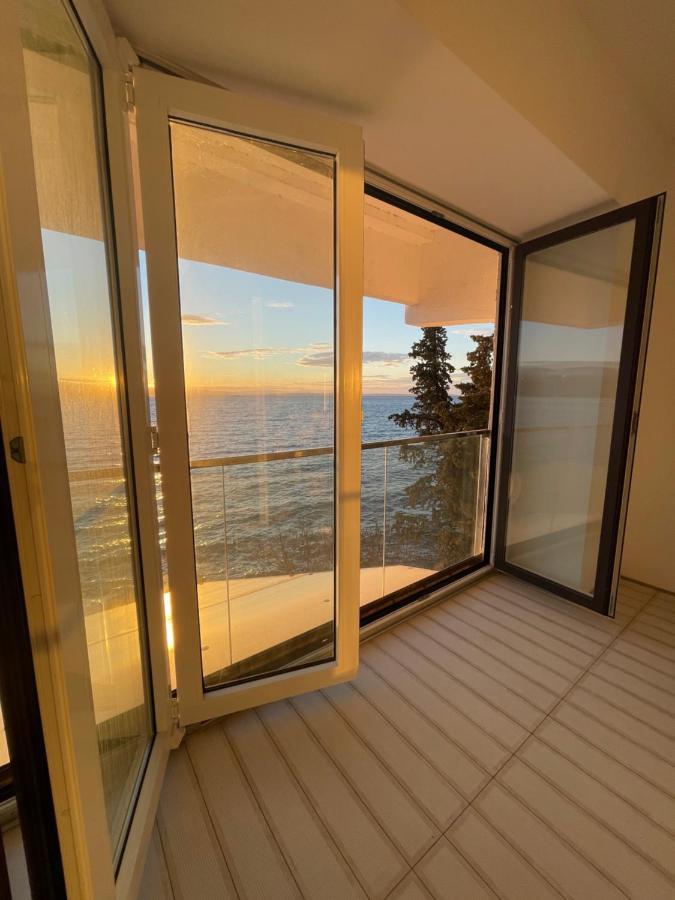 First Row To The Sea Appartement Opatija Buitenkant foto