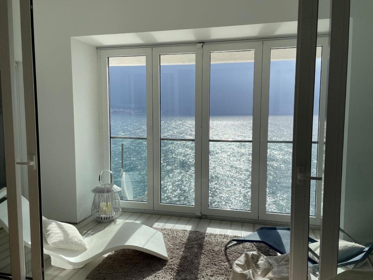 First Row To The Sea Appartement Opatija Buitenkant foto